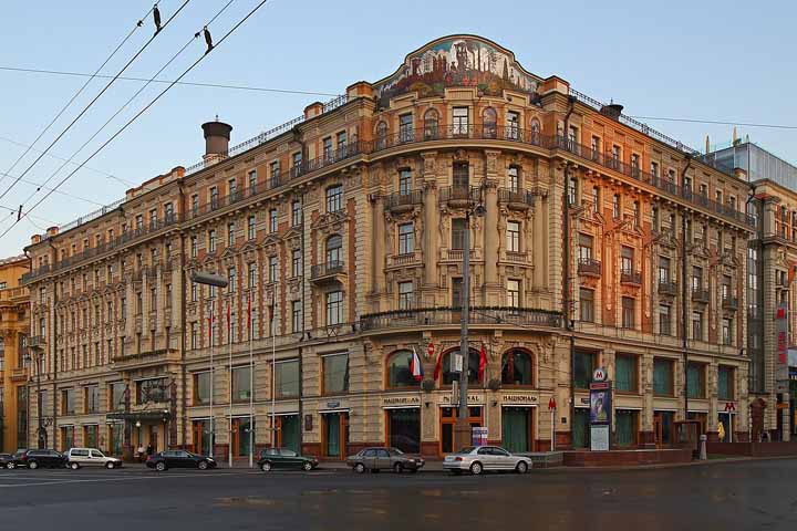 نمایی از Hotel National Moscow میراث به جامانده از کومونیسم