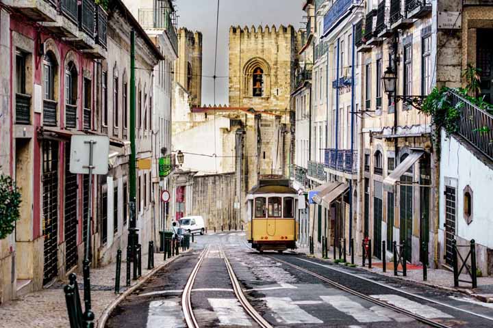 در ماه مارس به Lisboa , Portugal بروید