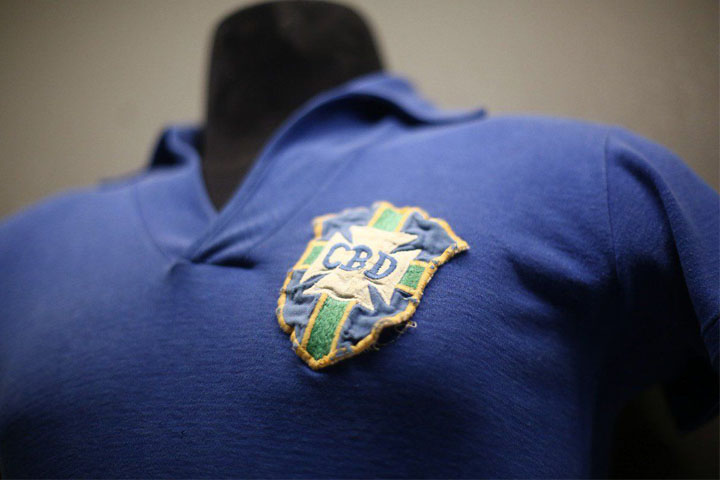 یکی از معروف ترین پیراهن‌های قهرمانی جهان در موزه Belo Horizonte