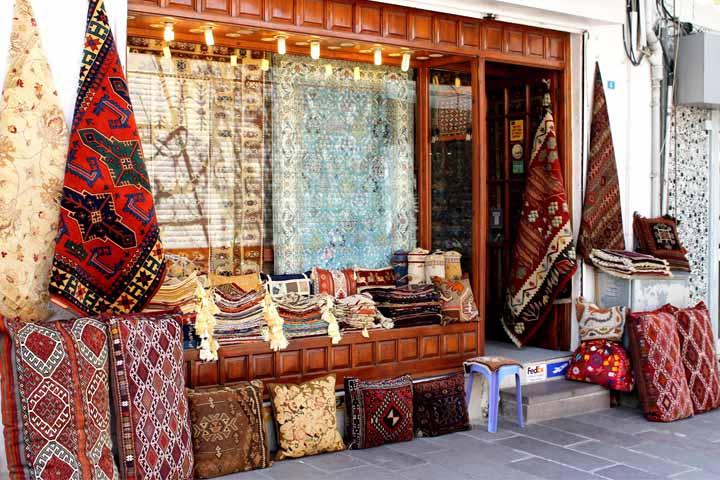 نمونه‌ای از مغازه‌های سنتی در بازارهای بدروم