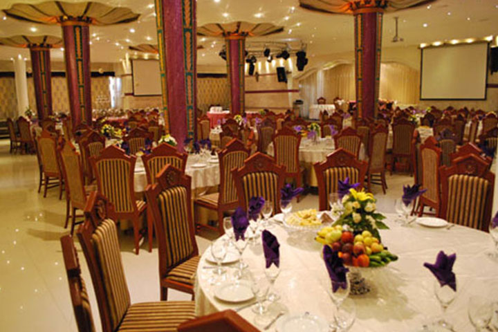 رستوران قصر هدیش مشهد