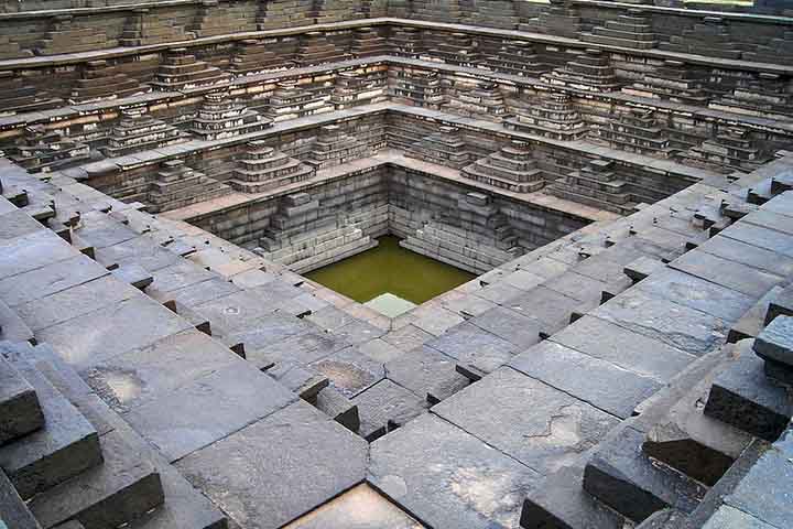 معبد ویروپاکشا