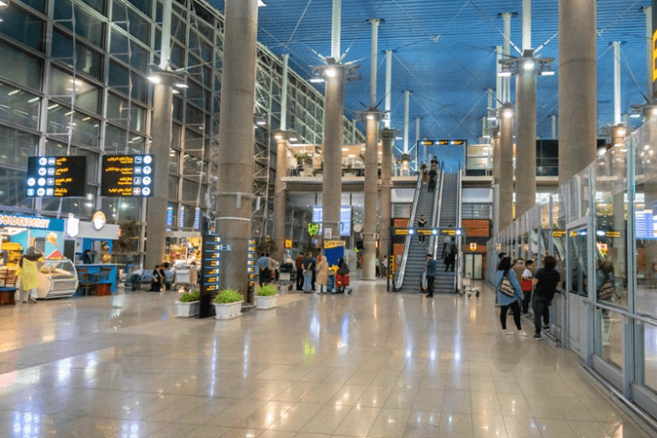 امکانات و خدمات فرودگاه امام خمینی